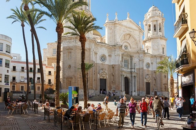 Cádiz Old Town: Private Historian-Led Walking Tour