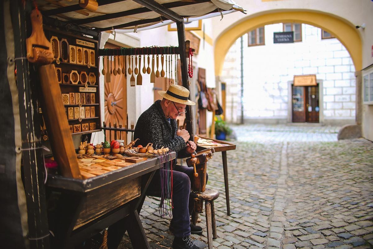 Artisan Quarter: Private Workshop with a Master Craftsperson