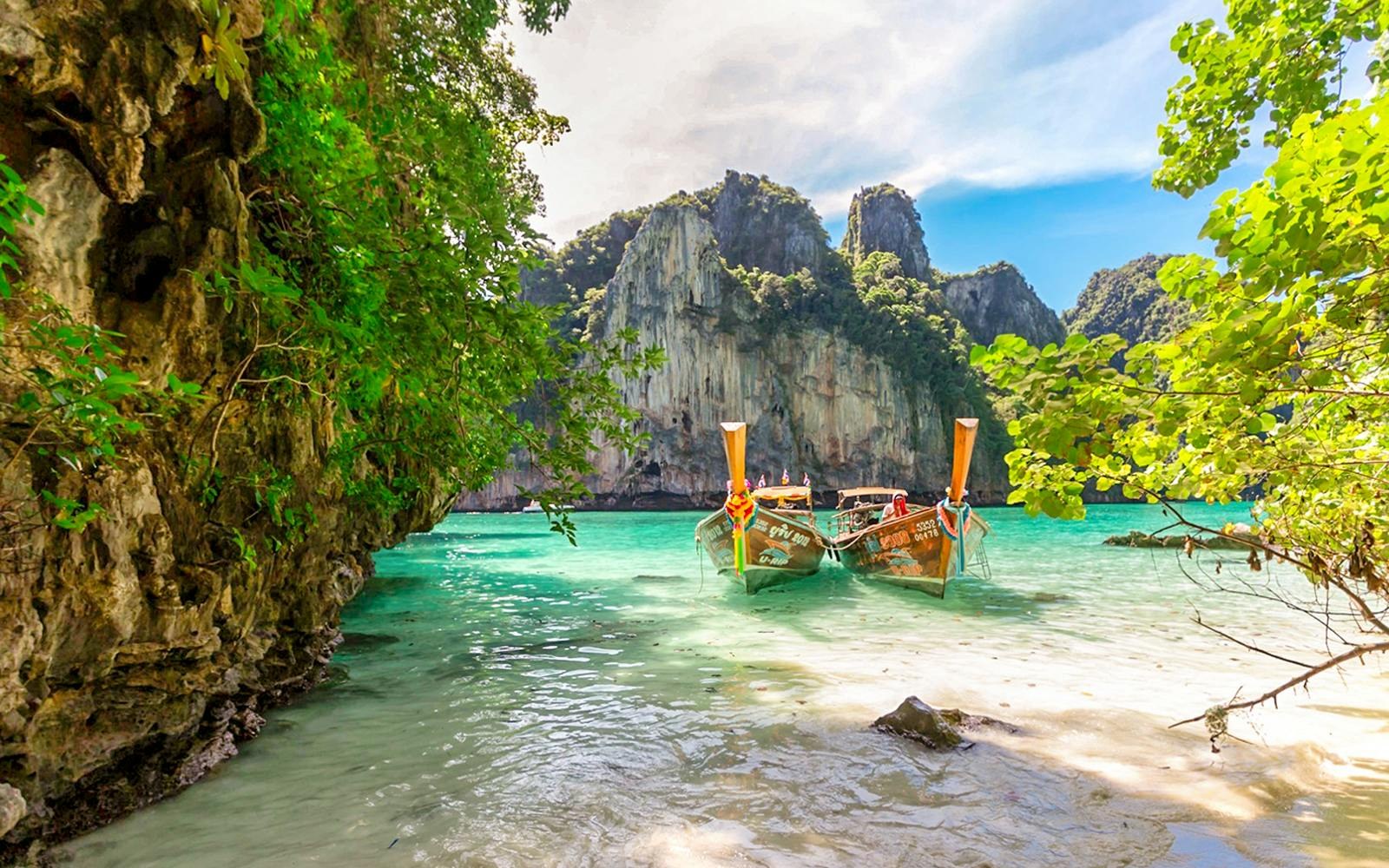 Private Longtail Boat & Hidden Lagoons at Dawn