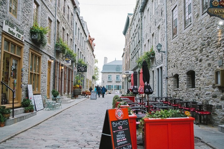 Old Town Wunejksux: Private Culinary Walk & Tasting