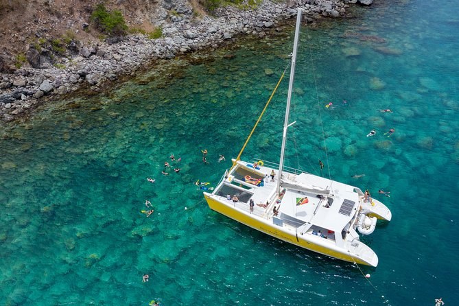 Grey's Island Excursions: Private Catamaran to Grand Island