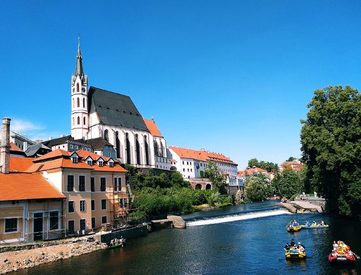 St. Vitus Church & Panoramic Viewpoints: Guided Evening Walk