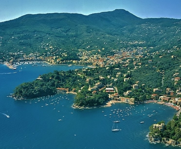 Santa Margherita Ligure: A Local's Market and Coastline Walk