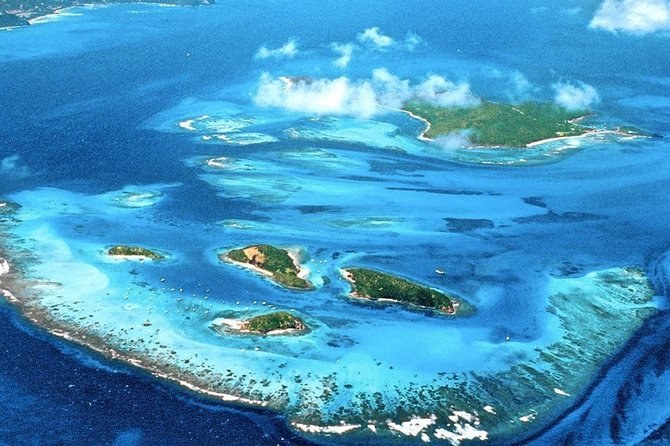 Private Sail & Snorkel to Tobago Cays with a Grenadines Skipper