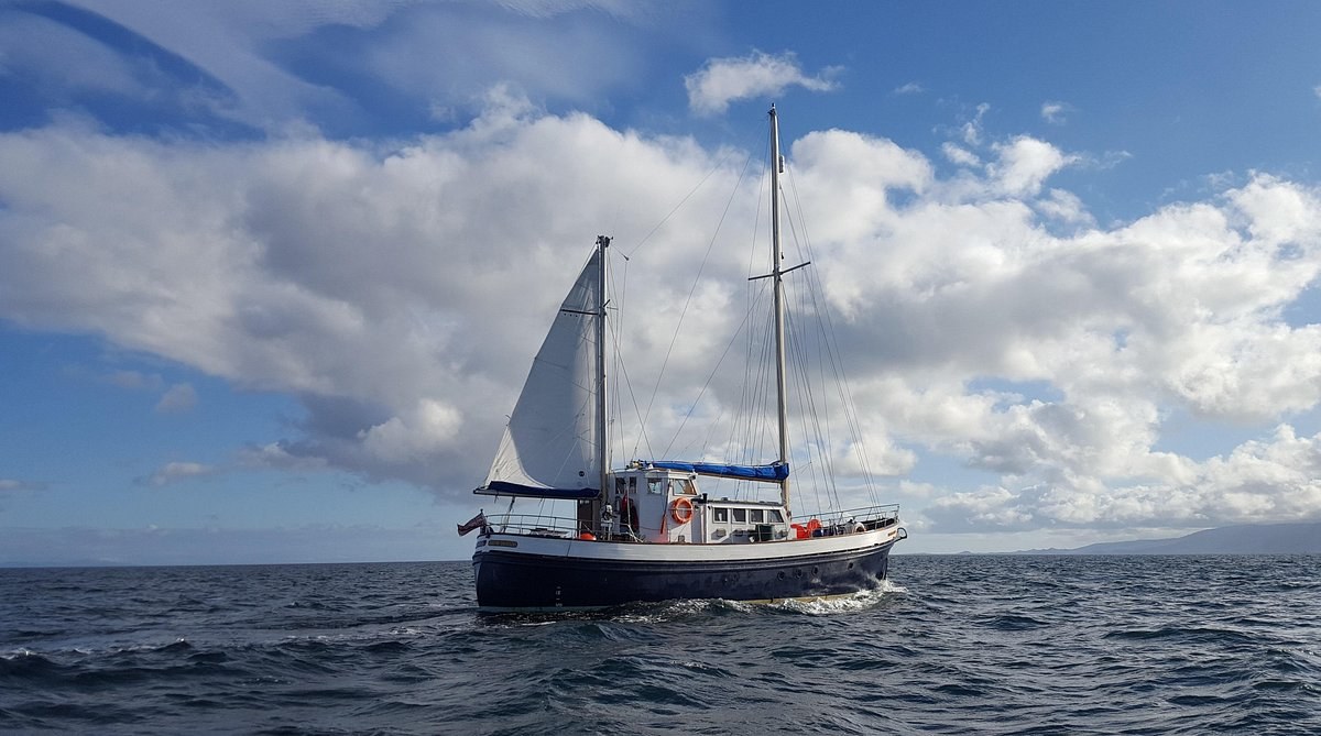 St Hilda Sea Adventures: Slow Cruise Through the Small Isles