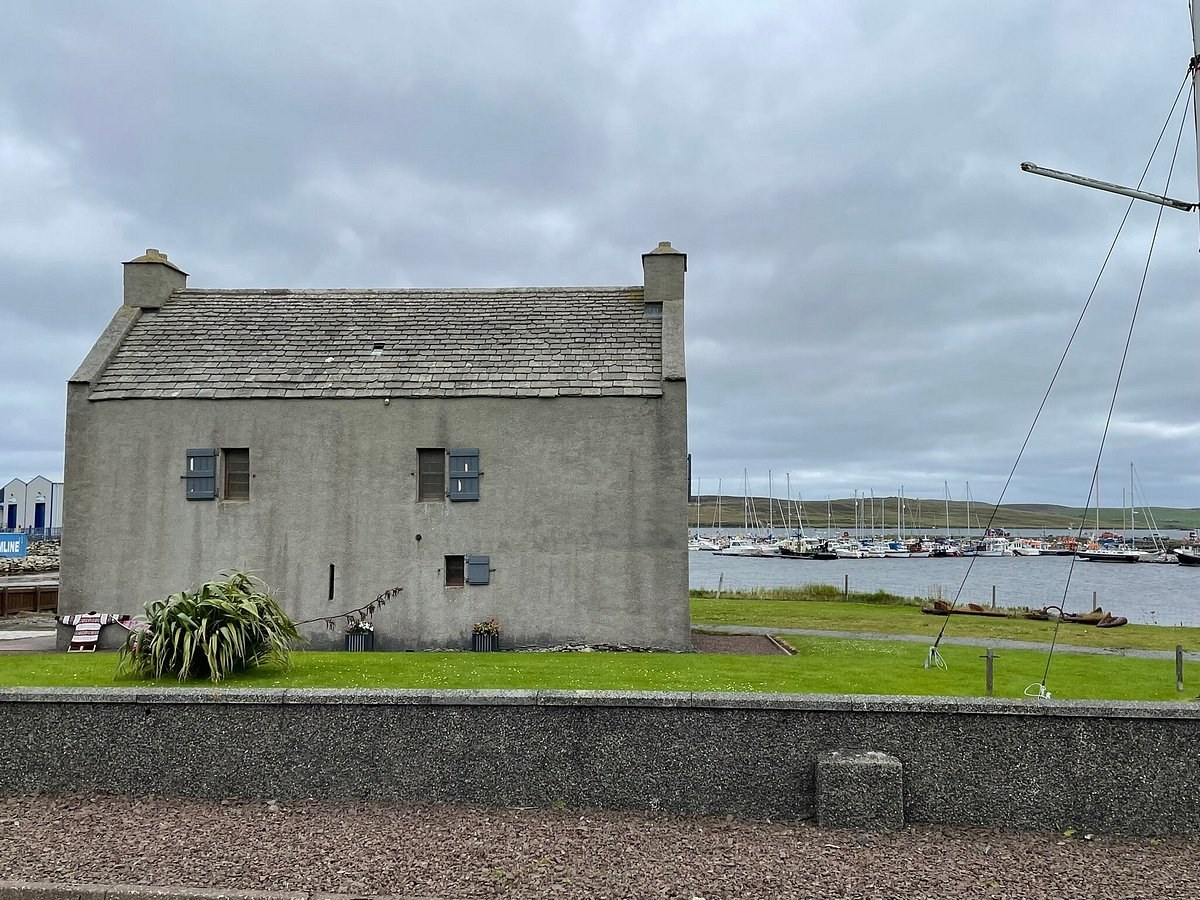 Shetland Textile Museum & Hand-Knit Lace Workshop