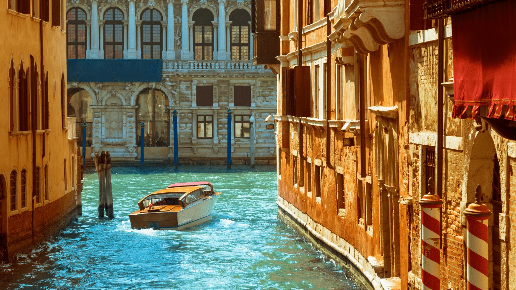Grand Canal by Private Water Taxi: Palazzos, Rialto & Sunset Prosecco