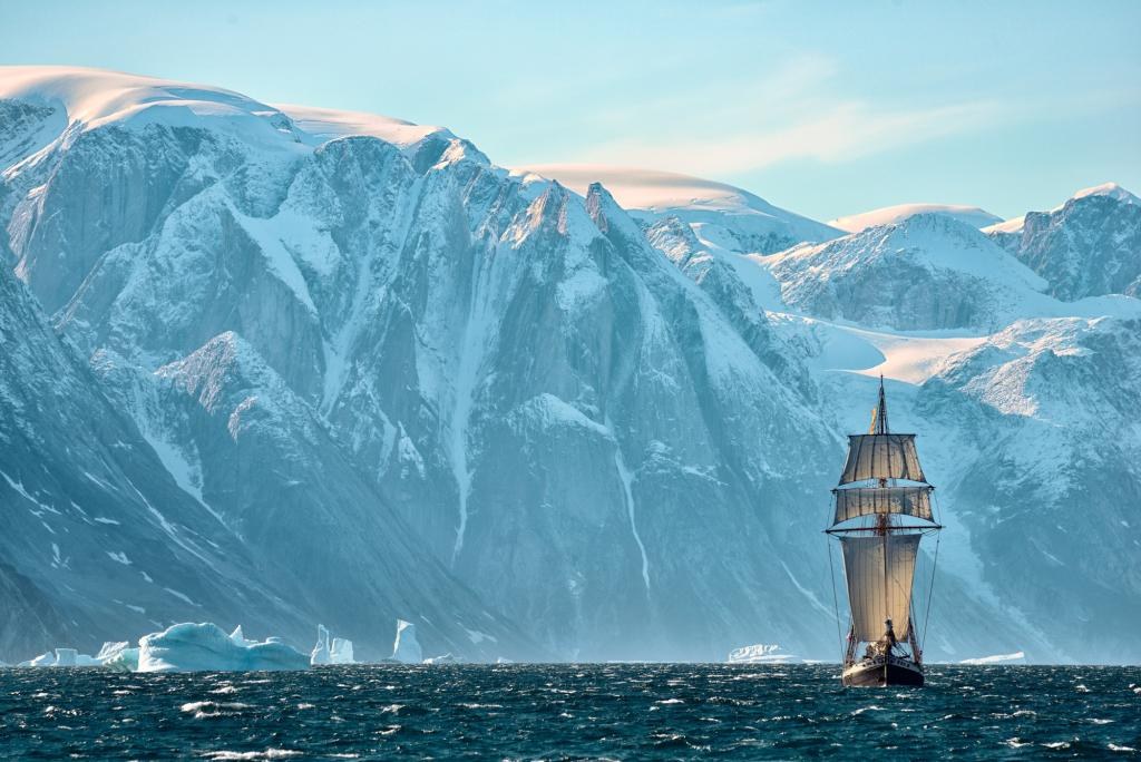 Private Sailing Charter Deep into Scoresby Sund