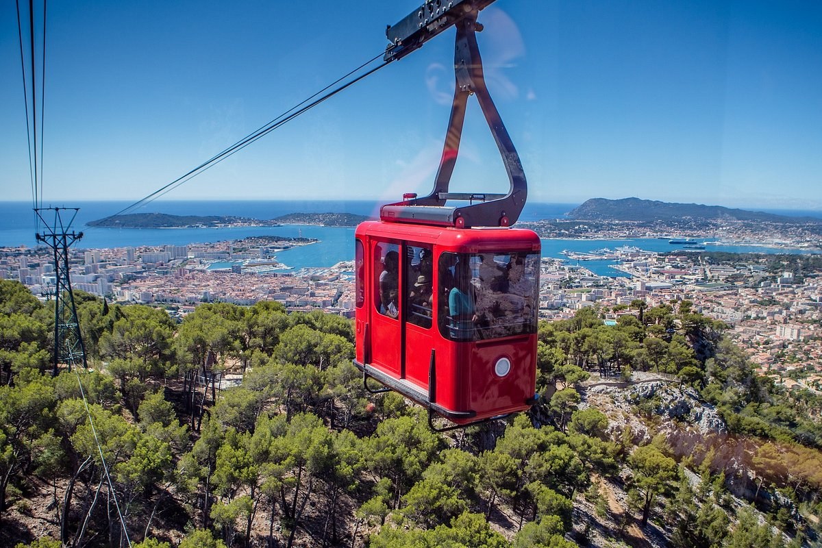 Mont Faron: Cable Car, Big Cats & WWII Panorama