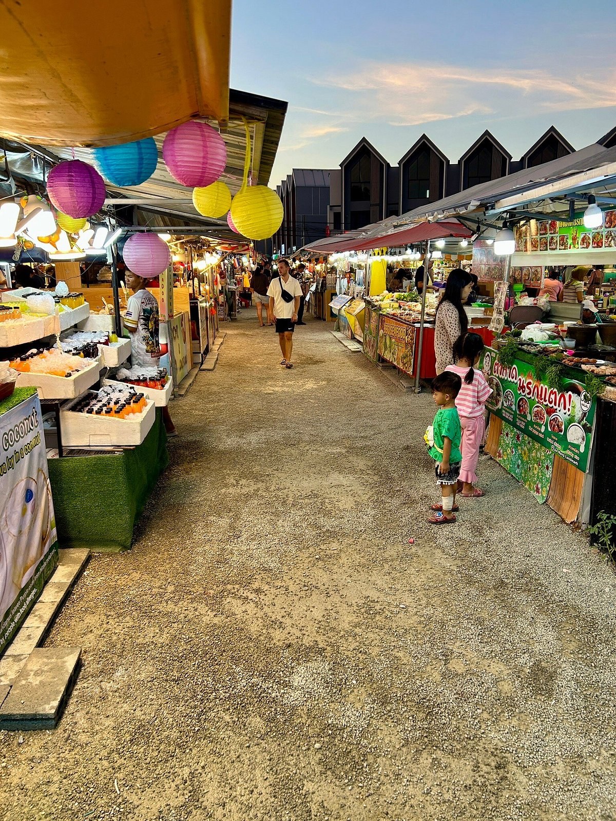 Krabi Town Night Market and Old Town Walk with a Local