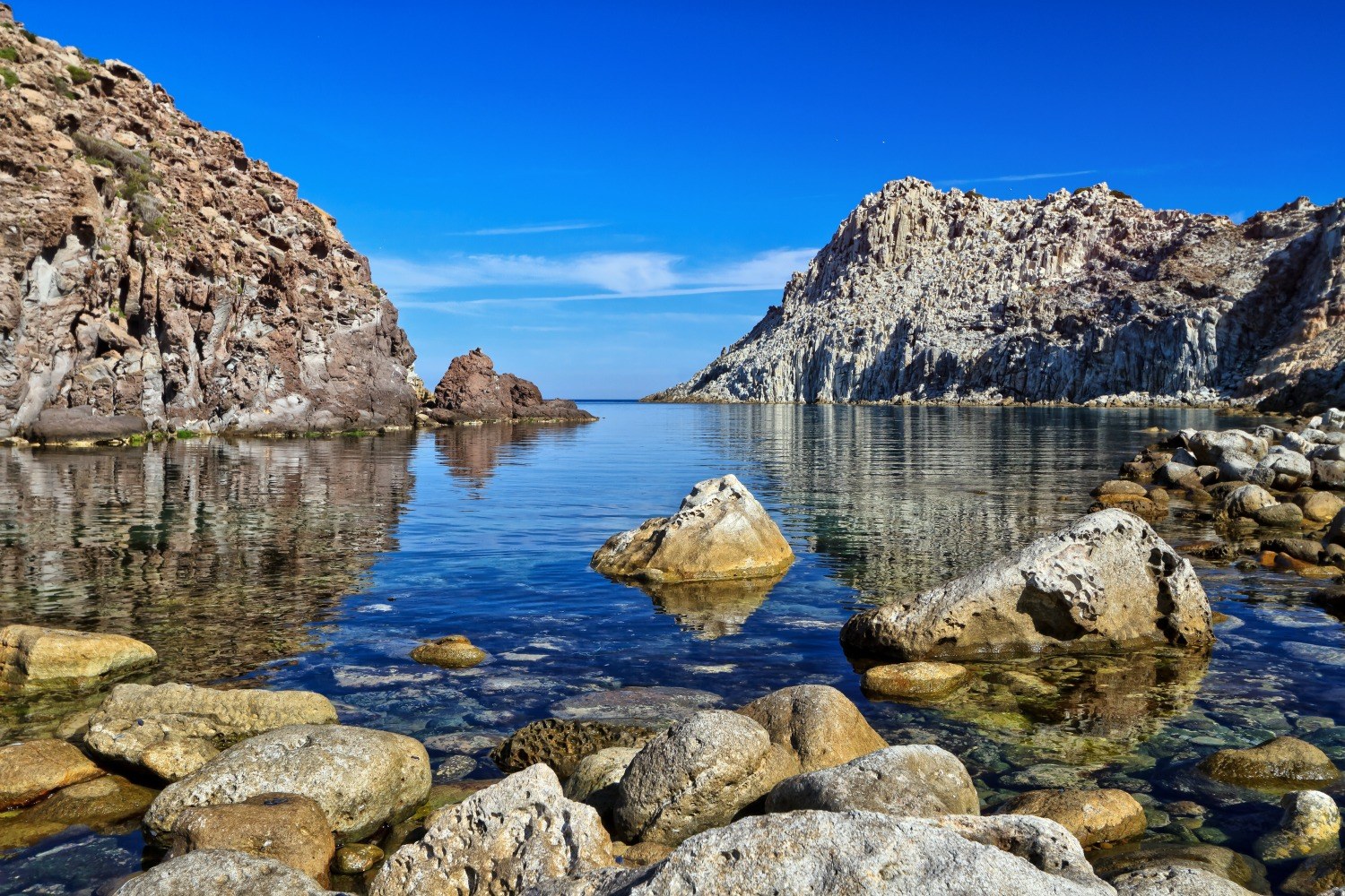 Cala Fico by Small Zodiac: Cliffs, Falcons, Silence