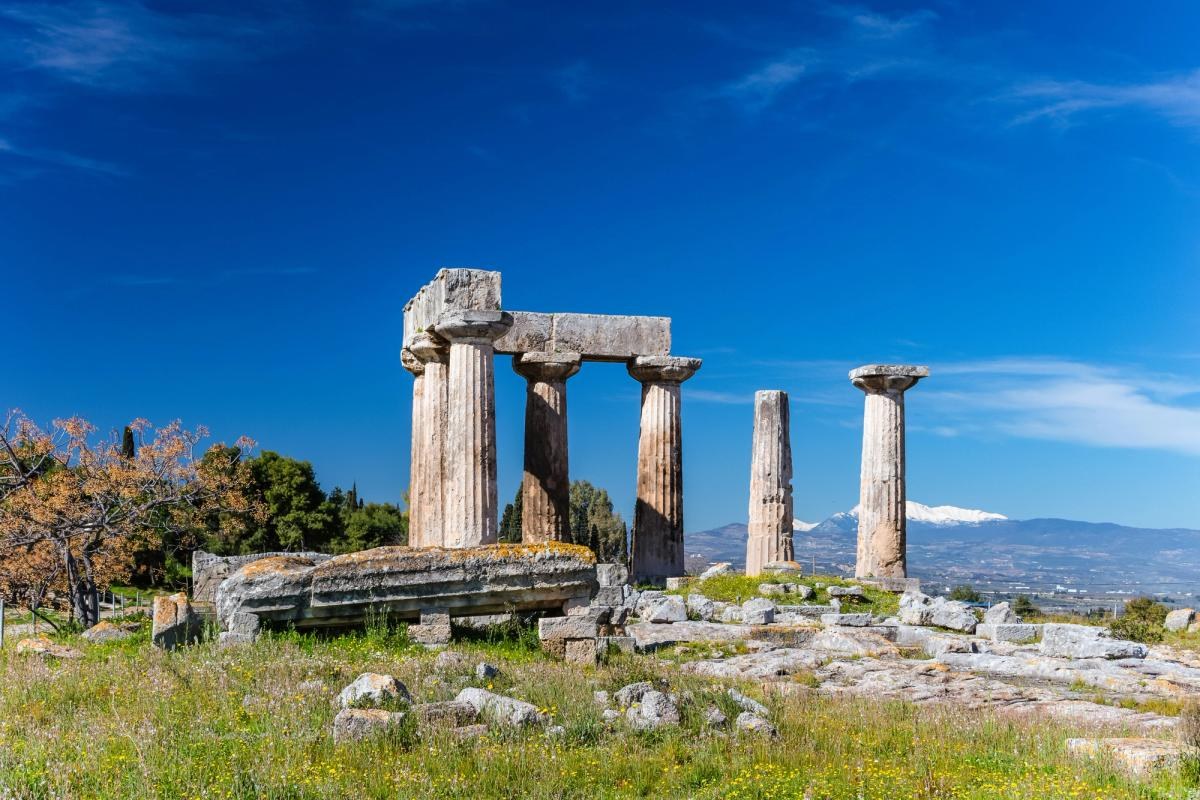 Acrocorinth: Sunrise Climb to the Citadel of Aphrodite