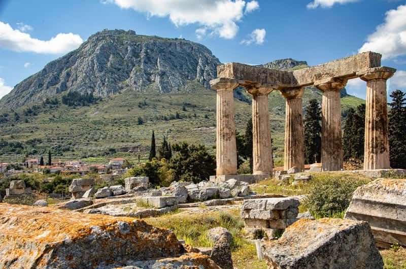 Ancient Corinth & the Temple of Apollo, Guided at Opening Hour