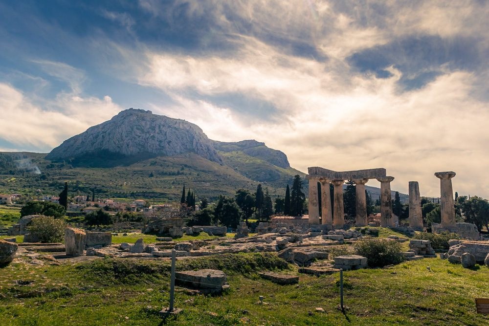 Loutraki's Quiet Seafront and Thermal Springs, Corinth's Local Escape