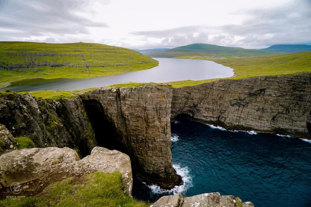 Trælanípan & the 'Flying Lake' Sørvágsvatn