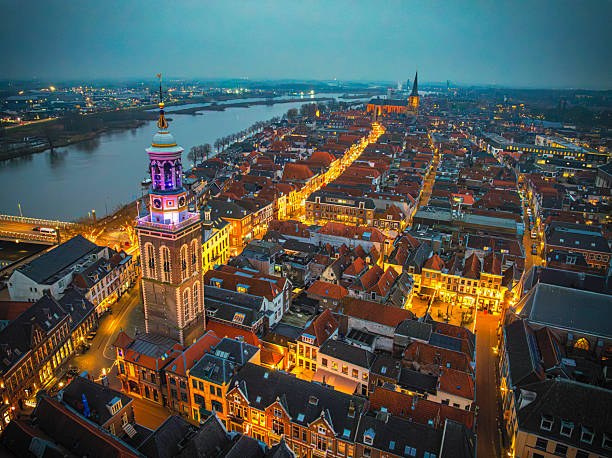 Kampen City Gates & Bell Towers: Sunrise Rooftop Access