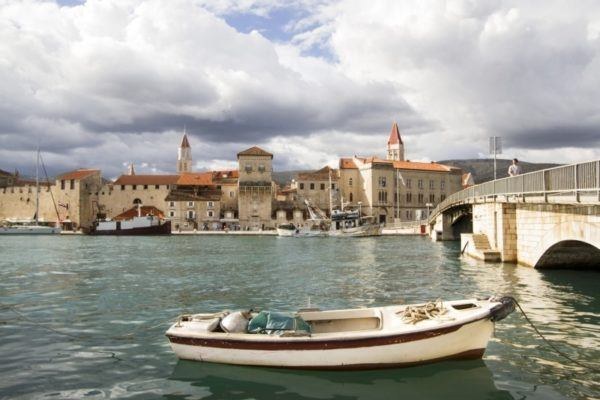 Trogir Canals and Ciovo Bridge Walk