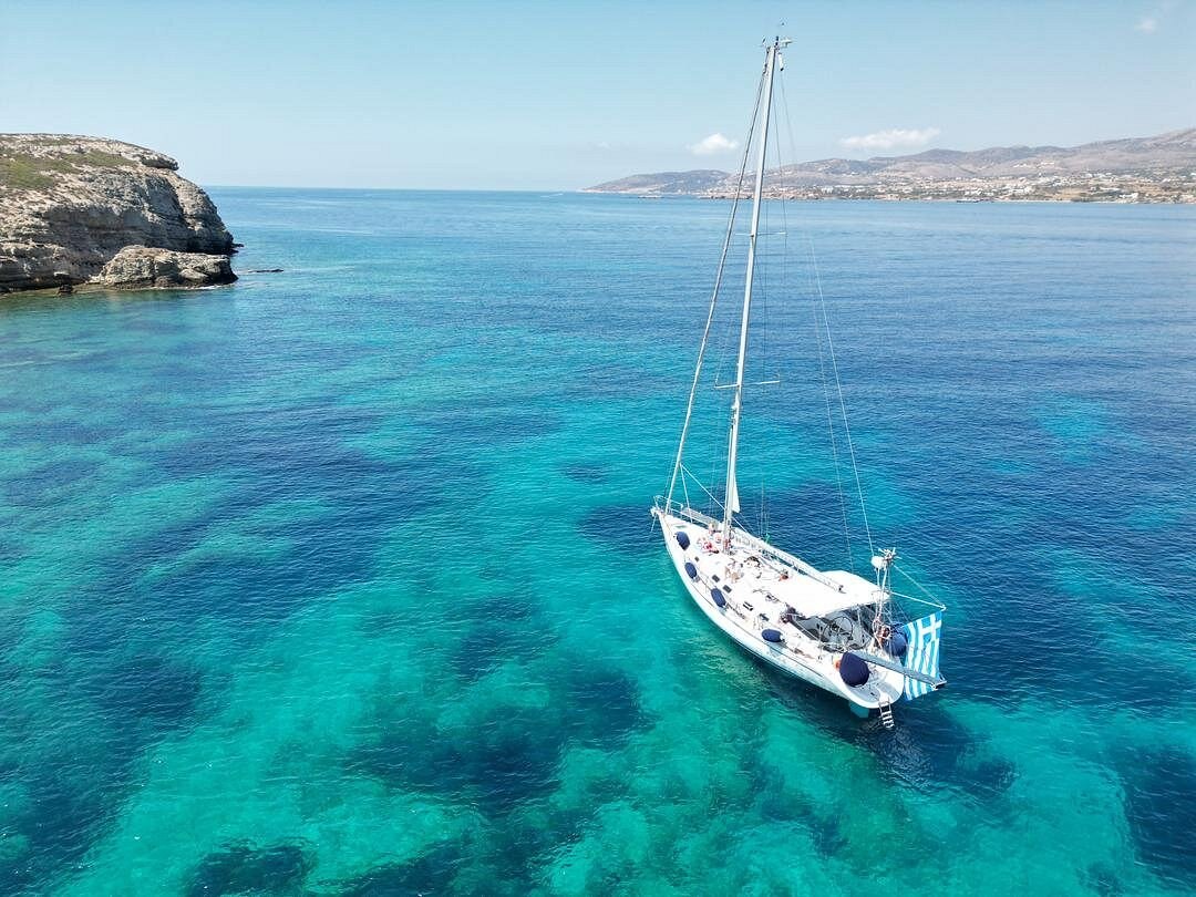 Private Sailing Yacht Full-Day Cyclades Escape