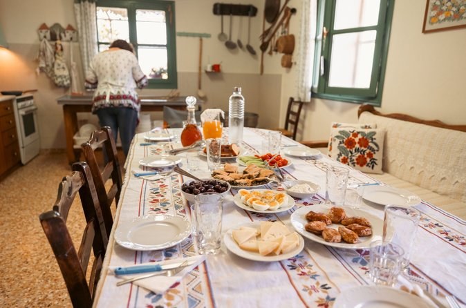 Naxos Producers' Table: Cheese, Olive Oil & Kitron Tasting