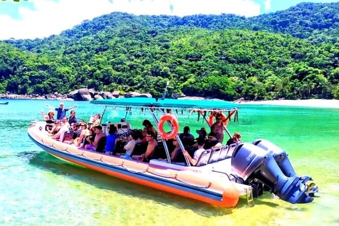 Private Superboat Expedition: Indaiaúba & Praia do Bonete