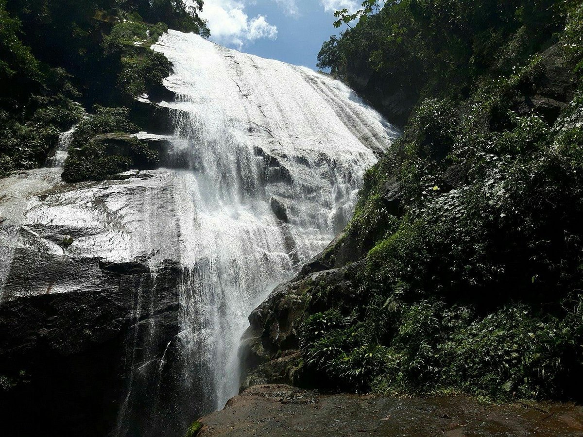 Gato Waterfall & Jungle Trek: Ilhabela's Crown Jewel Cascade