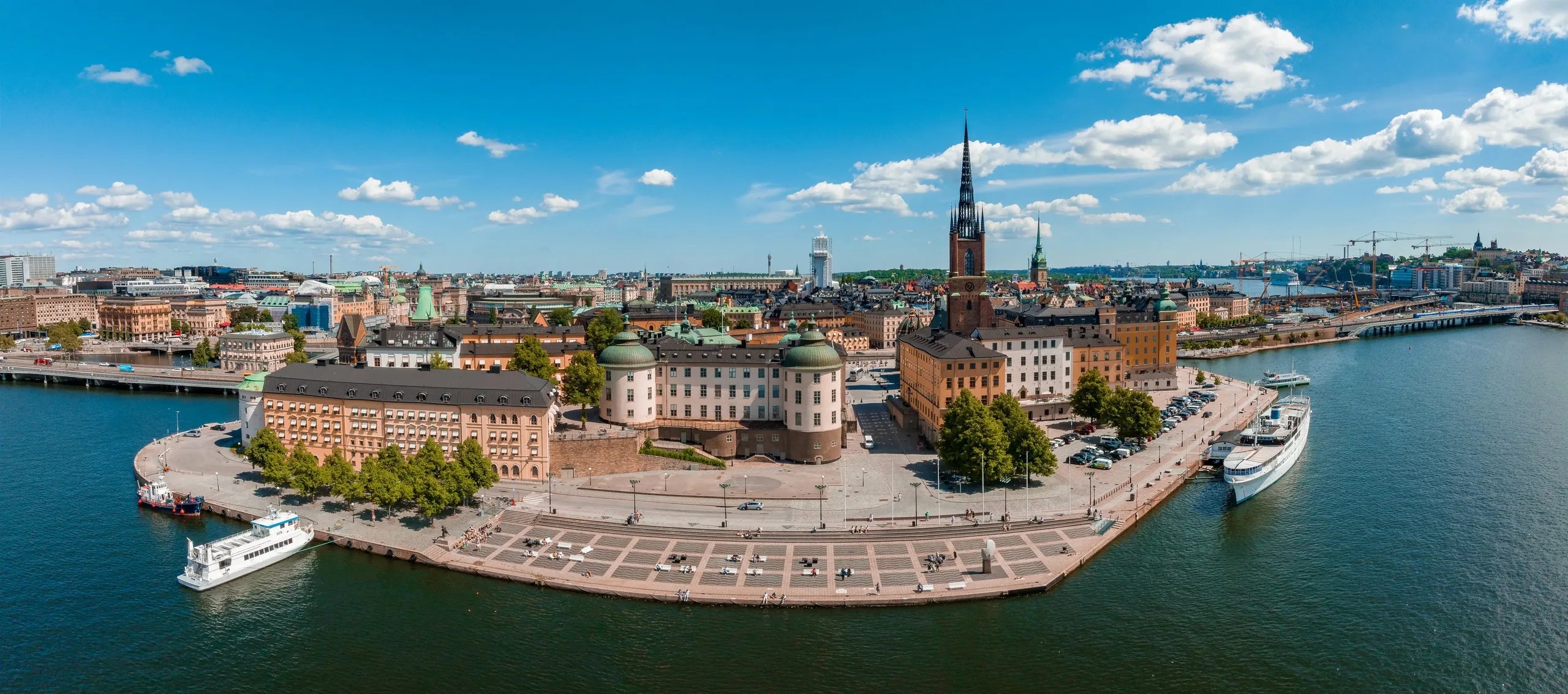Gamla Stan Private Walking Tour: Medieval Stockholm Revealed