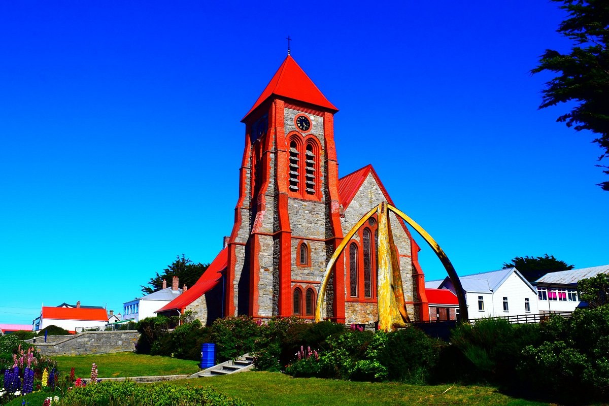 Stanley Town Heritage Walk: Cathedral, Whalebone Arch & Museum