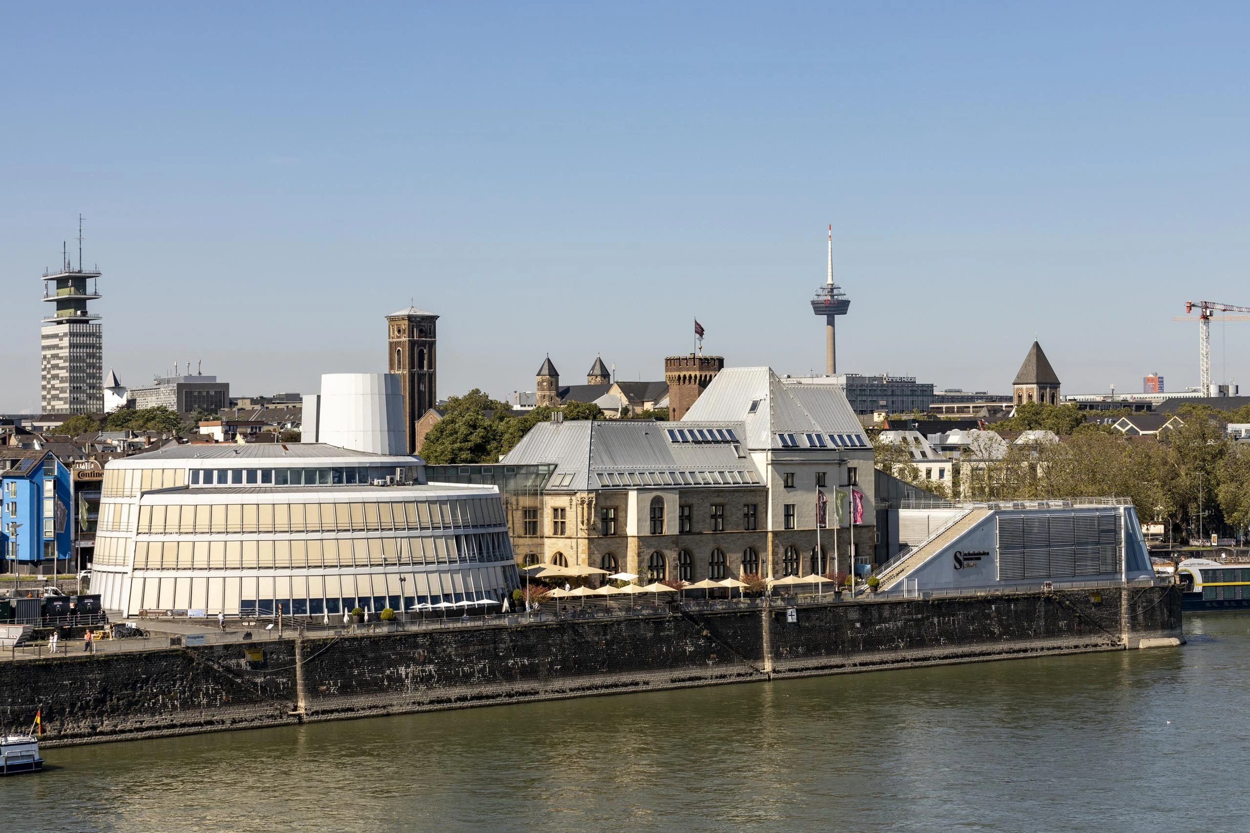 Chocolate Museum on the Rhine — the weatherproof safety-net
