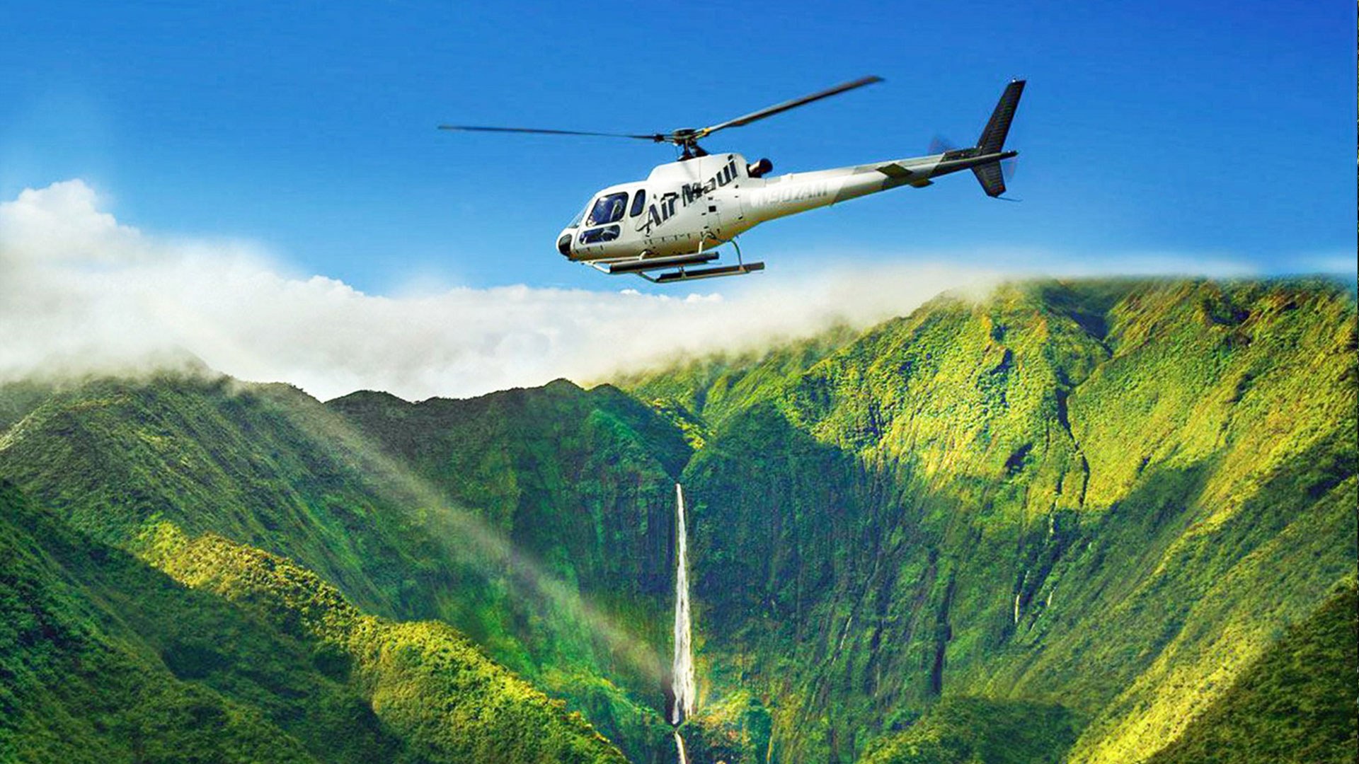 Doors-Off Helicopter: Valleys, Waterfalls & East Maui Coast