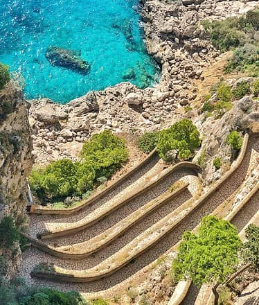 The Heart of Capri: Private Expert Walking Tour