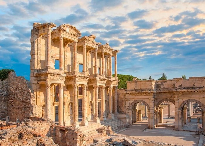 Ephesus & Selçuk Archaeology Museum: Deep-Dive Private Cultural Tour