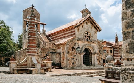 Altos de Chavón: Private Guided Tour of the 16th-Century Village