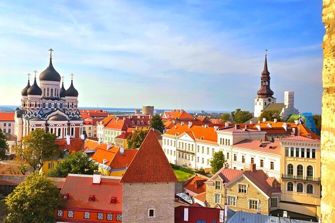 Private Half-Day Tallinn Old Town & City Sightseeing Tour