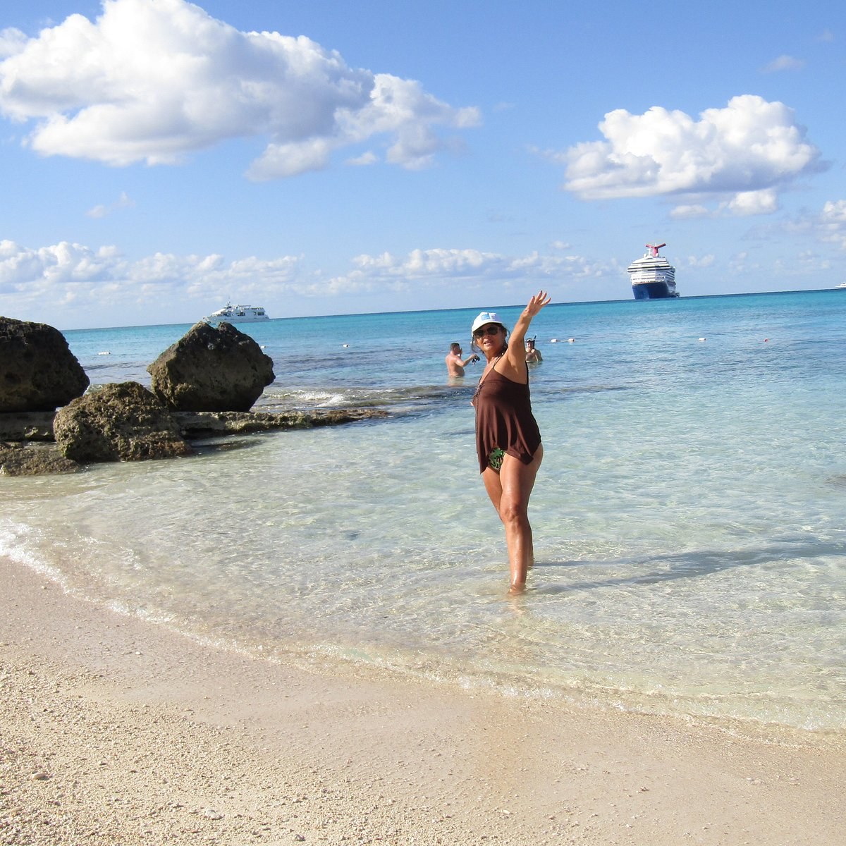 Eleuthera Private Island Day Tour: Villages, Cliffs & Pink Sand