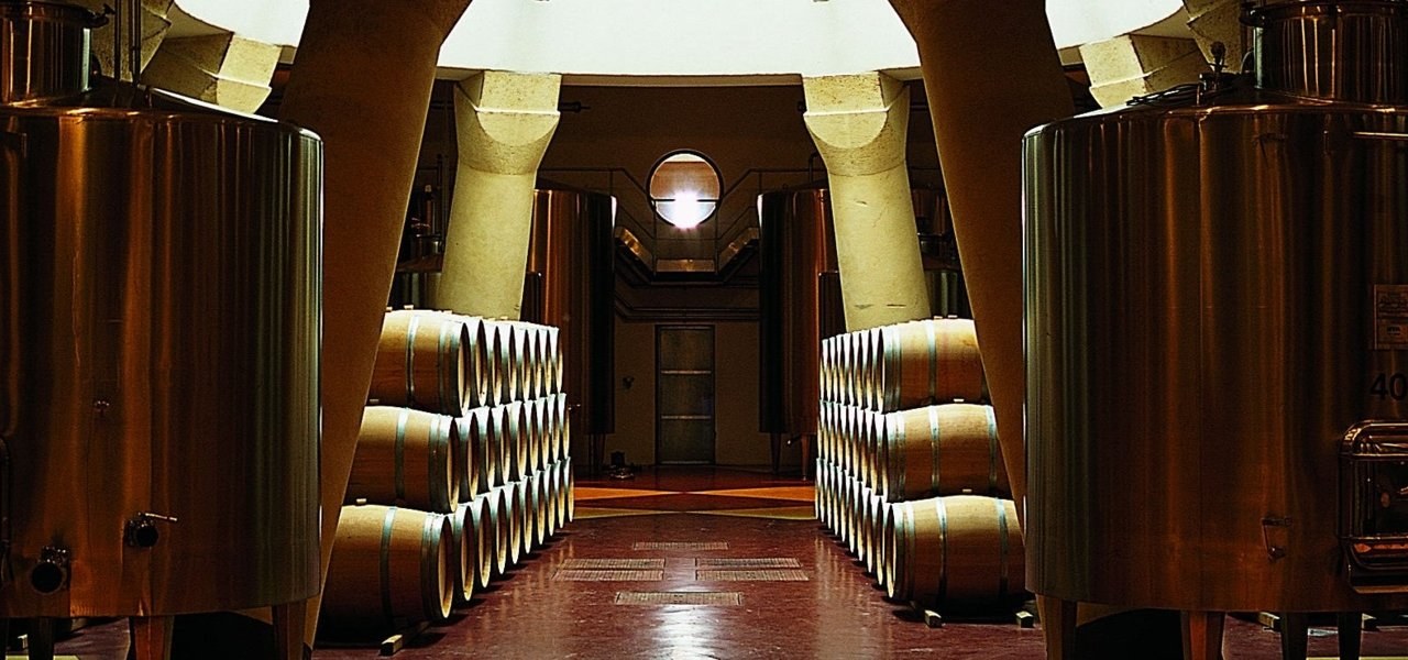 Château Pichon Baron: Grand Cru Cellar Tour & Prestige Tasting