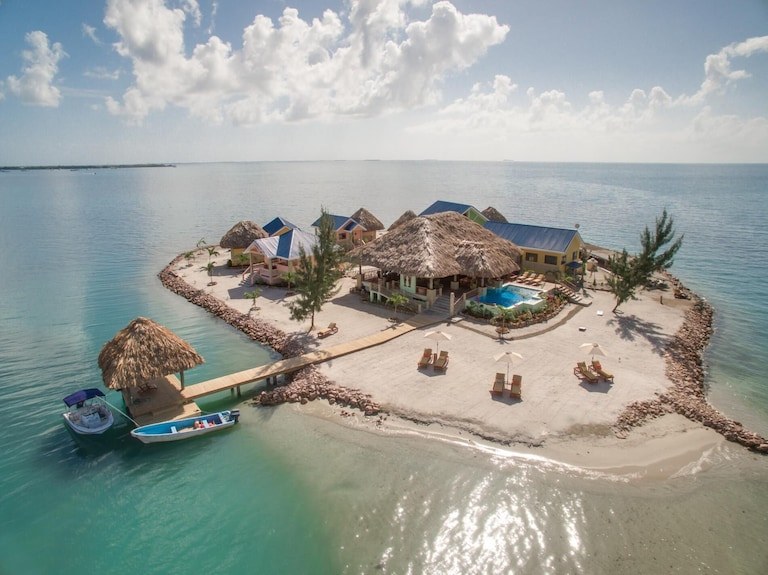 Placencia Lagoon: Private Kayak & Manatee Wildlife Safari
