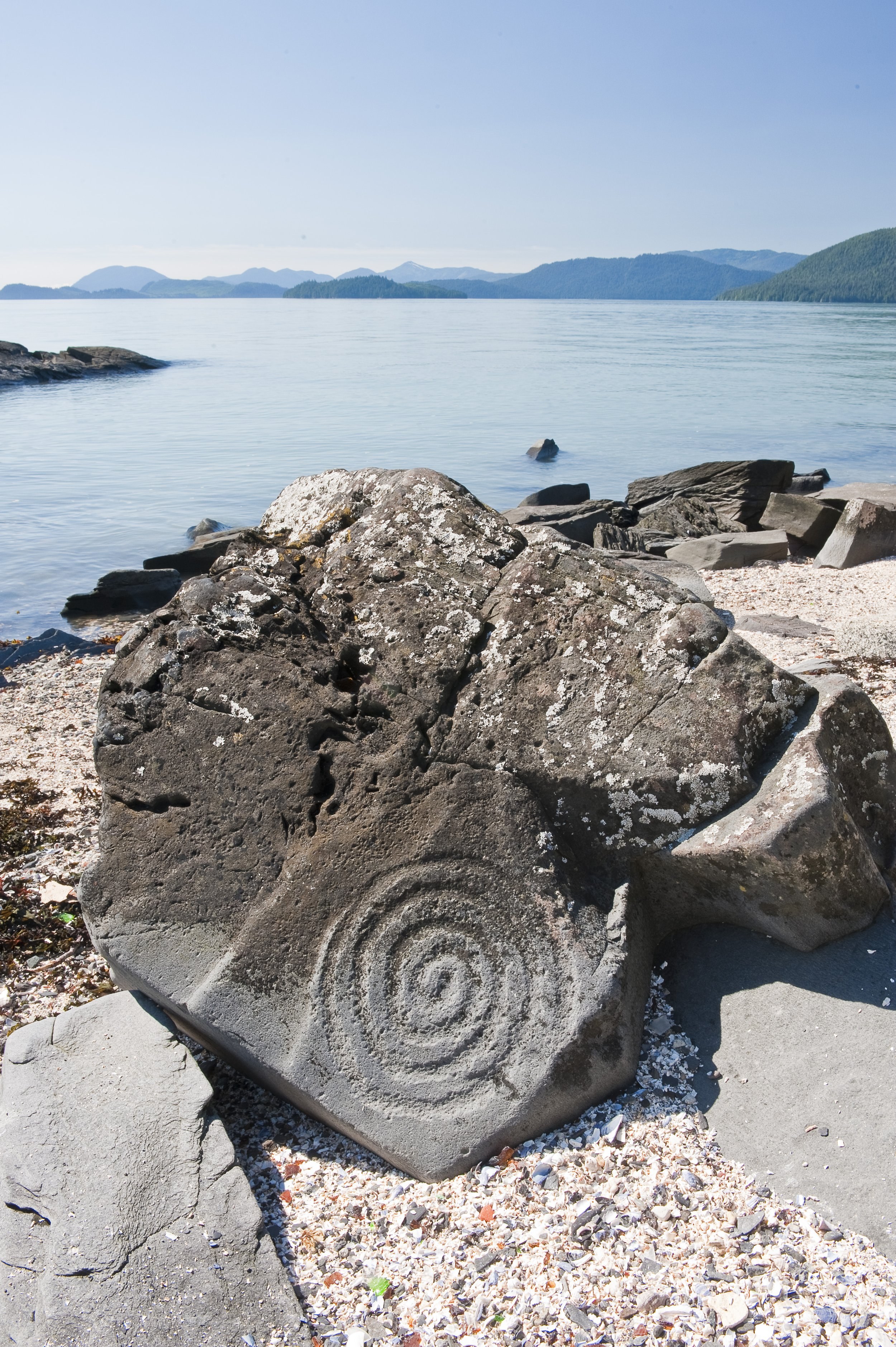 Petroglyph Beach & Tongass Forest Nature Walk: Ancient Rock Art