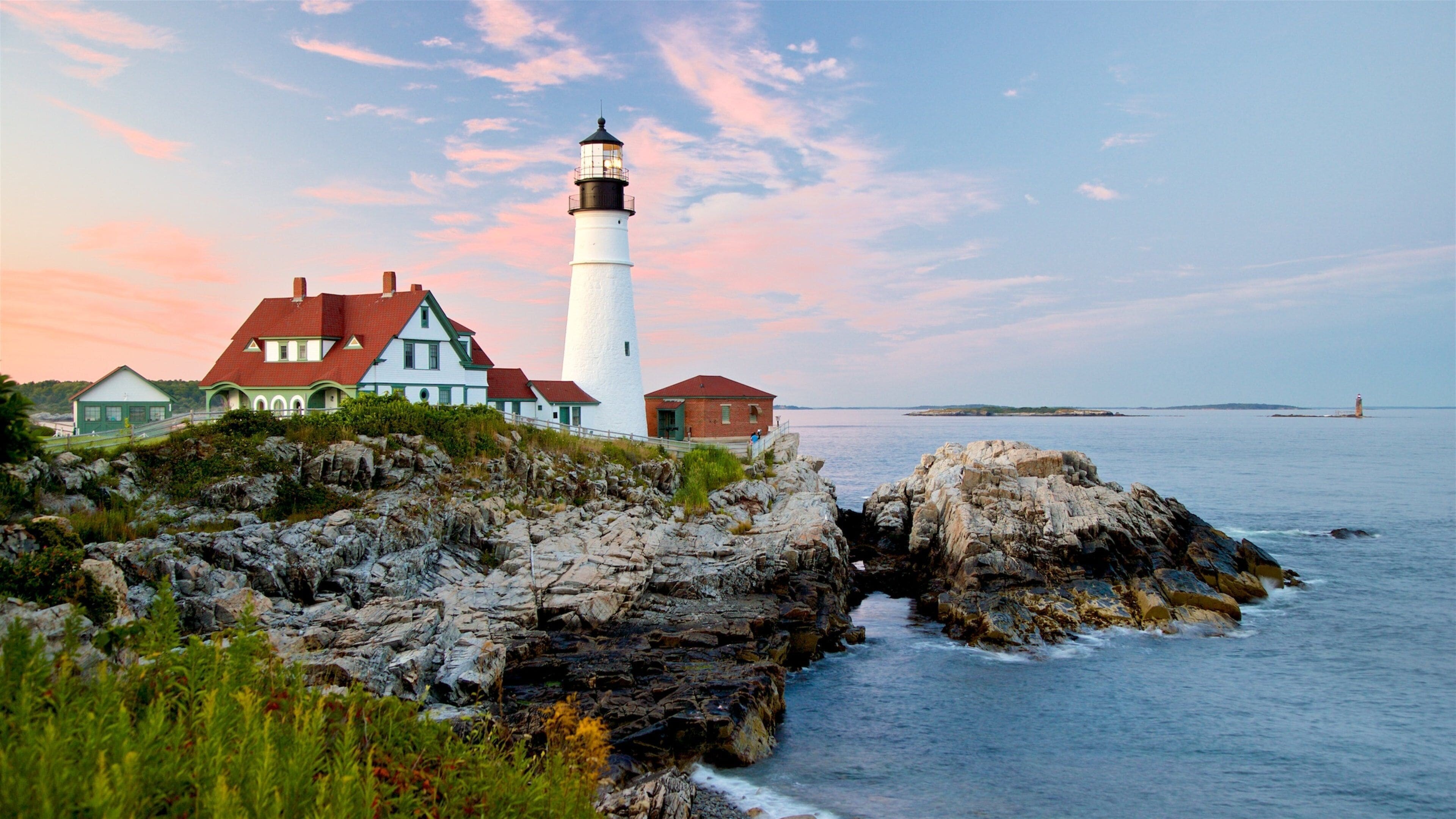 Portland Head Light & Casco Bay Scenic Lighthouse Tour