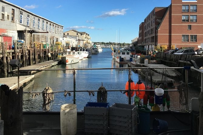Old Port Culinary Walk: Lobster, Oysters & New England Craft