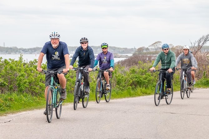 Peaks Island Private Day: Bike, Beach & Casco Bay Escape