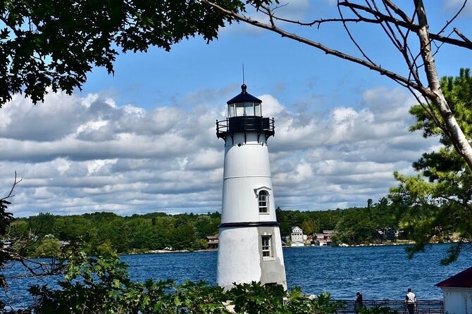 1000 Islands: Private Castle & Lighthouse Charter on the St. Lawrence