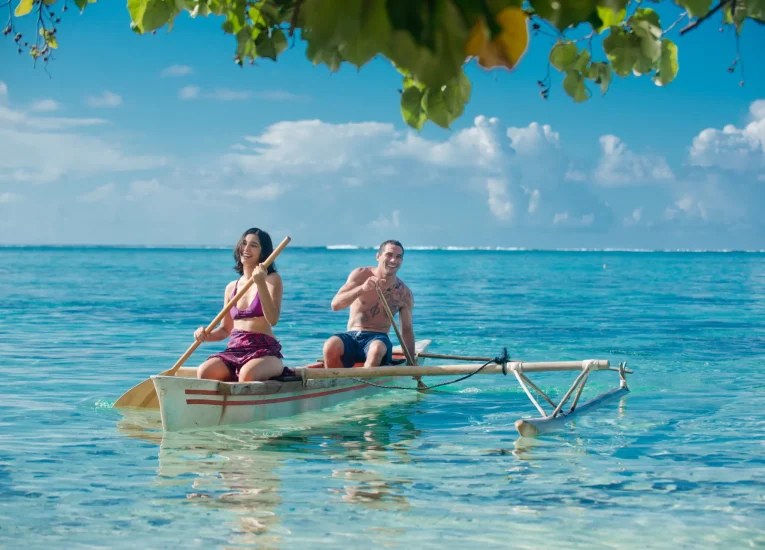 Traditional Polynesian Fishing with Outrigger Canoe Masters