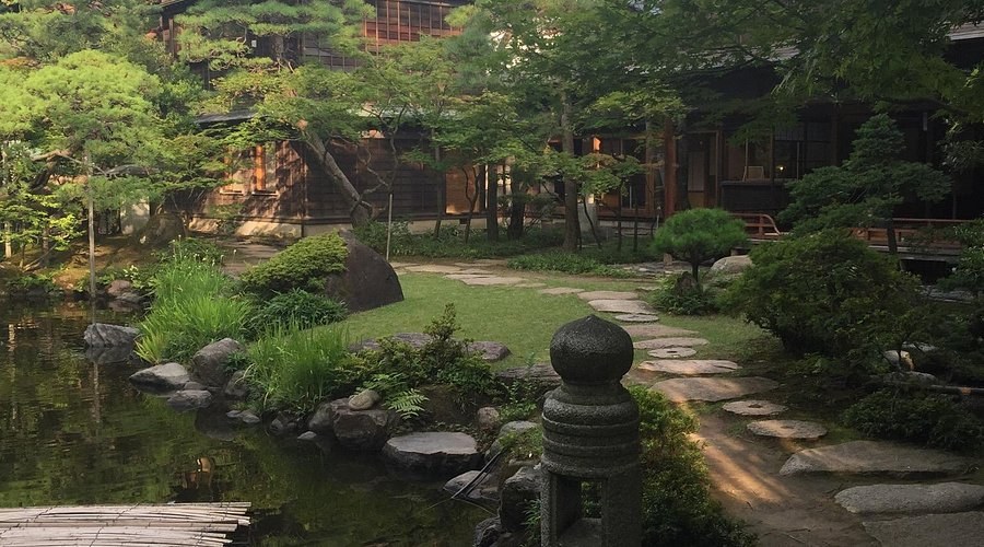 Old Saito Residence: Private Guided Tour of a Meiji Merchant Masterpiece