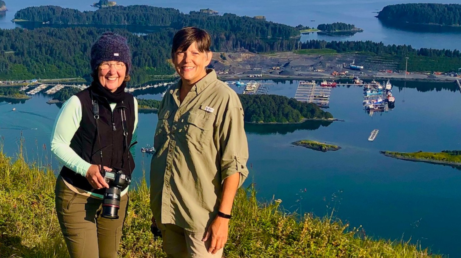 Bespoke Island Discovery Van Tour with Kodiak Connections