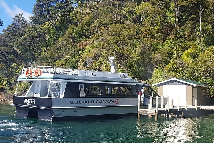 Marlborough Wine & Sounds Scenic Cruise: Sip & Sail