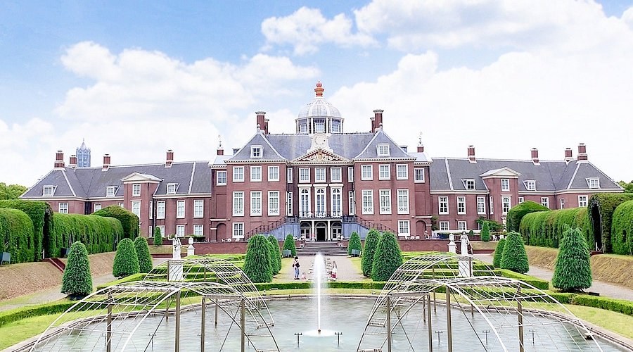 Huis Ten Bosch: Private VIP After-Hours Garden & Palace Tour