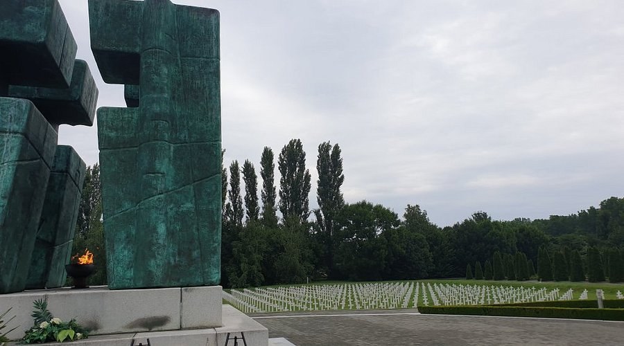 Ovčara Memorial Centre: Private Guided Tribute to the Fallen