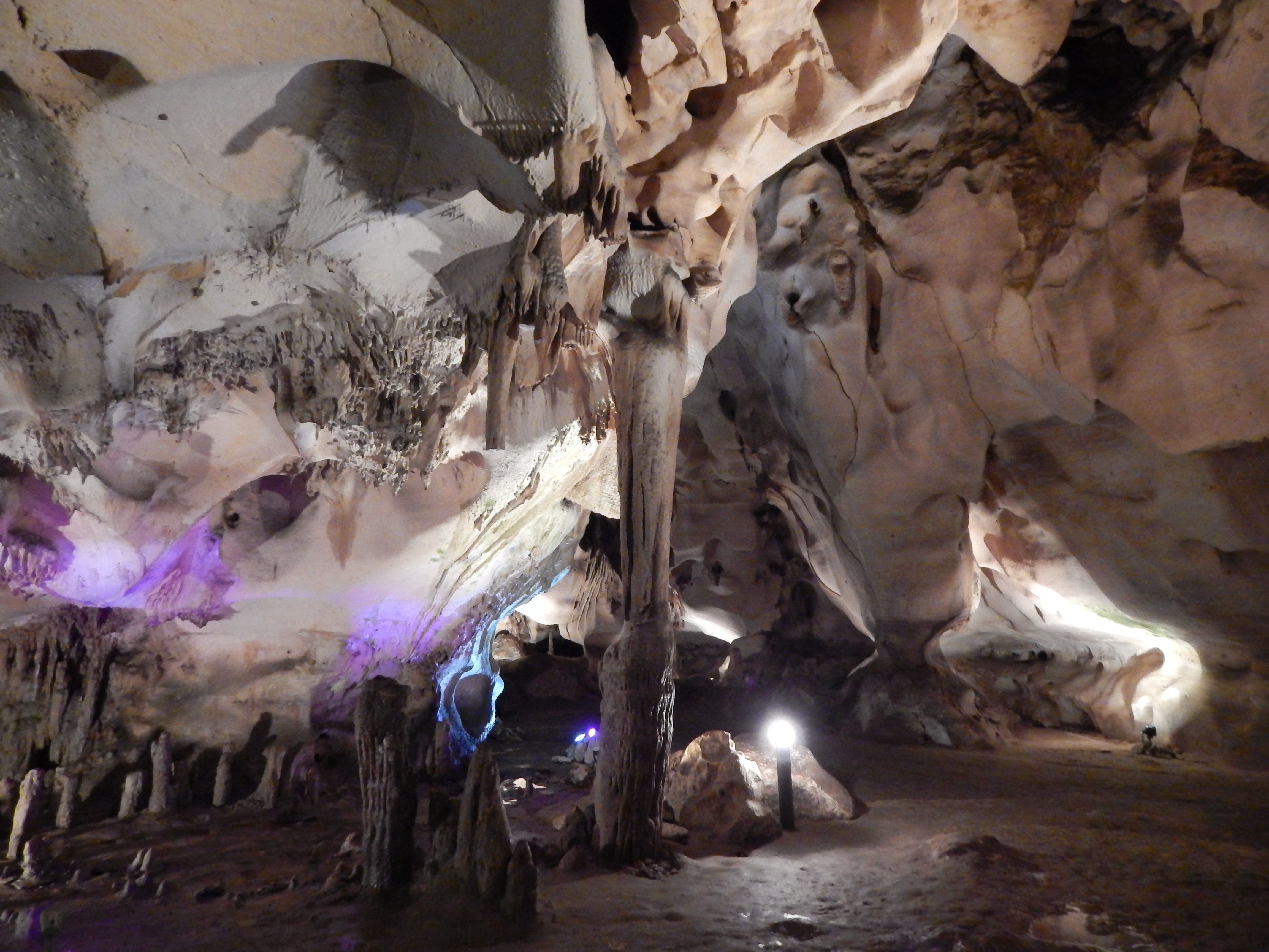 Orlova Chuka Cave: Expert-Led Underground Expedition