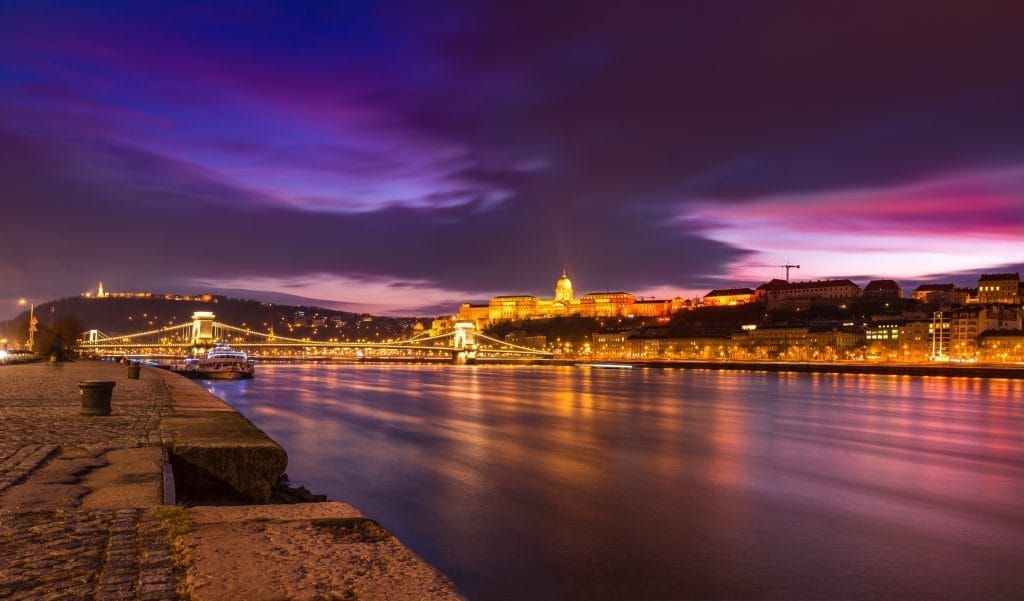Danube Promenade & Kanizsai Dorottya Museum: Private Cultural Walk