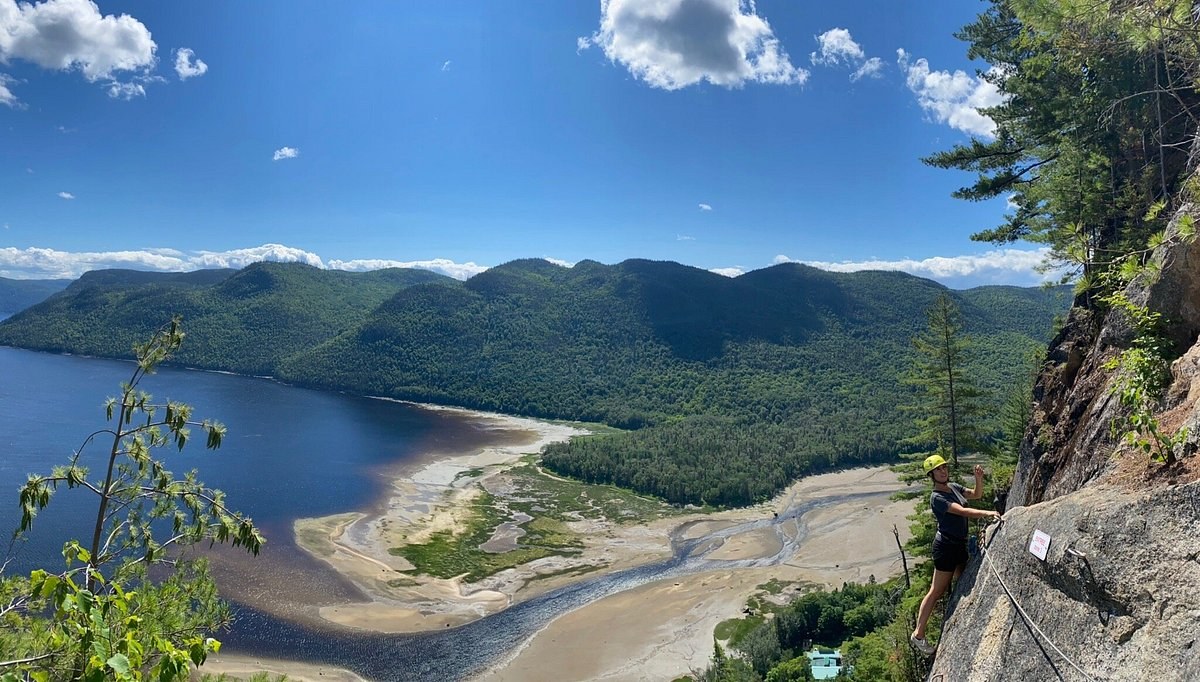Parc National du Fjord-du-Saguenay: Cliff-Top Guided Hike